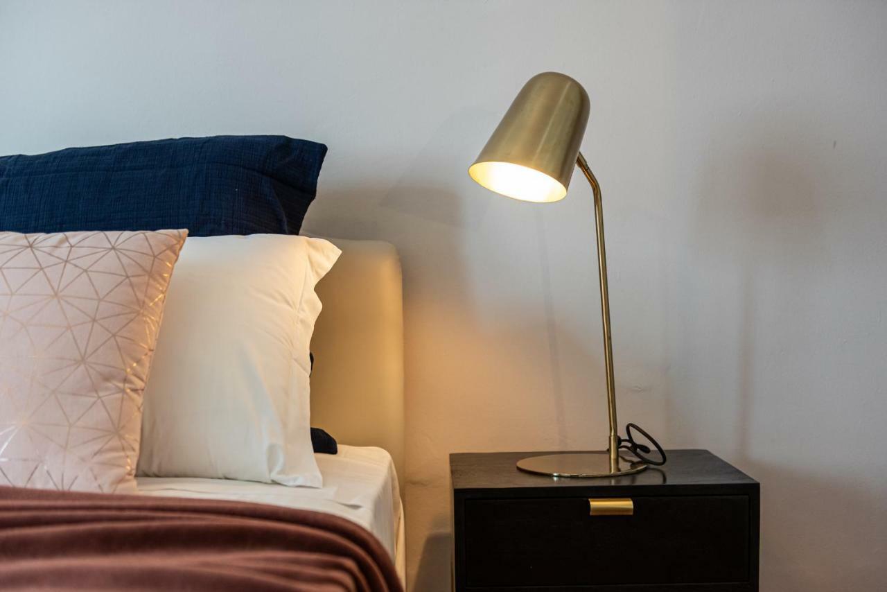 Joivy Sophisticated 3-Bed Flat With Desk Apartment Milano Exterior foto
